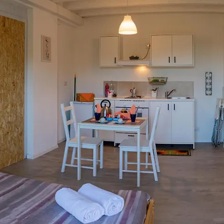 Agriturismo Orto Dei Rolli * Монелья