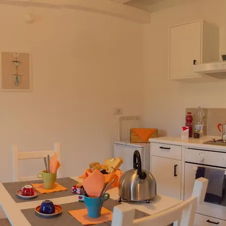 Orto Dei Rolli בית חווה מונליה