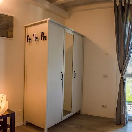 Agriturismo Orto Dei Rolli Фермерский дом *